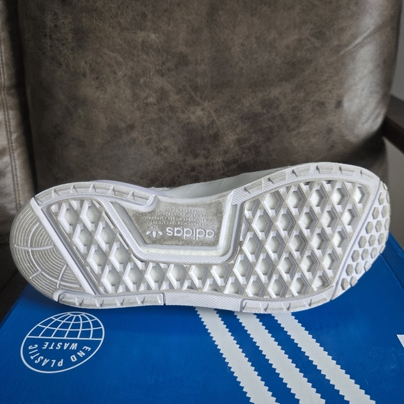Adidas NMD V3 Womens - Picture 6 of 12